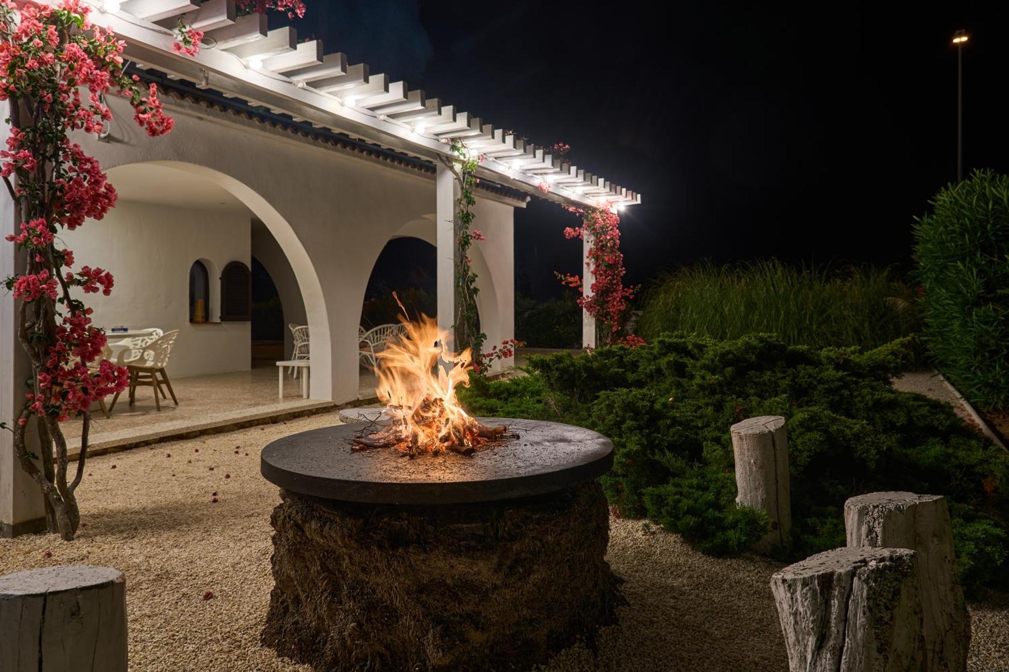 Вилла Casa Eucaliptus L'Eucaliptus Экстерьер фото